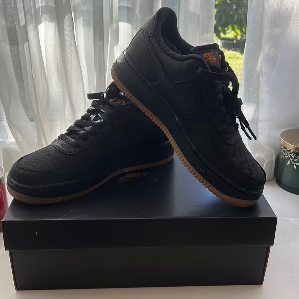 Nike Air Force 1 Gore Tex Size 6.5/8 Brand New Never used with Original Box.